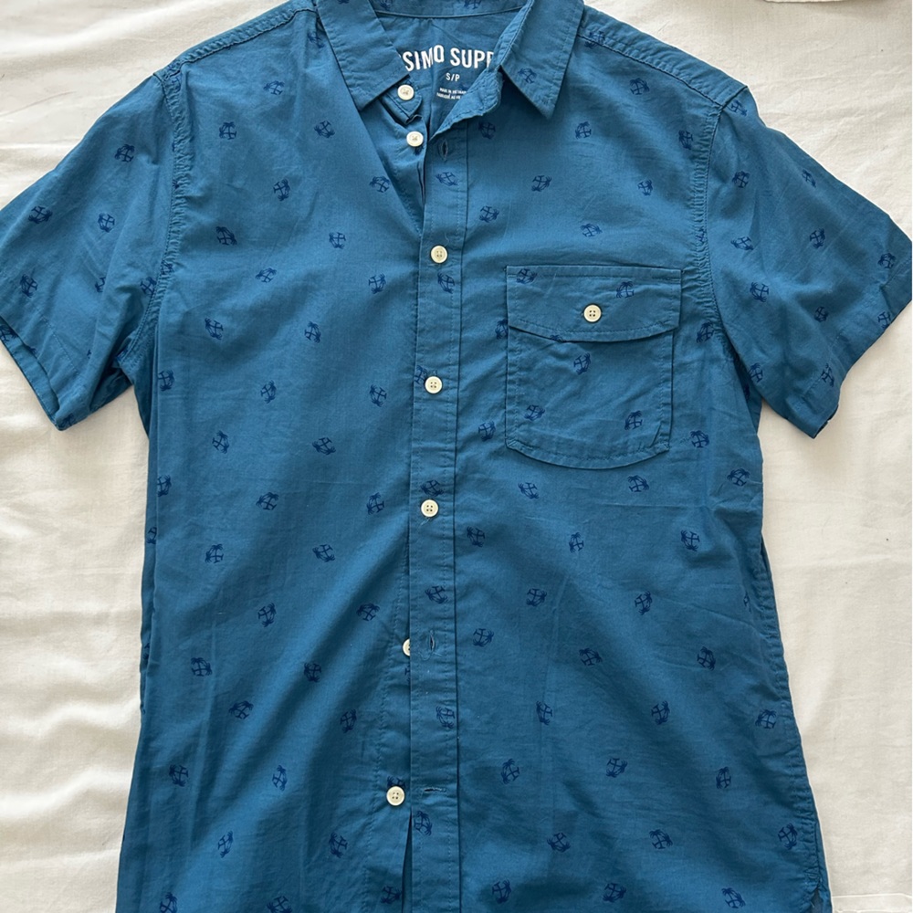 Blue short sleeve